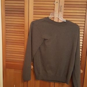 Beimar  Sweater. Fruits of the Loom